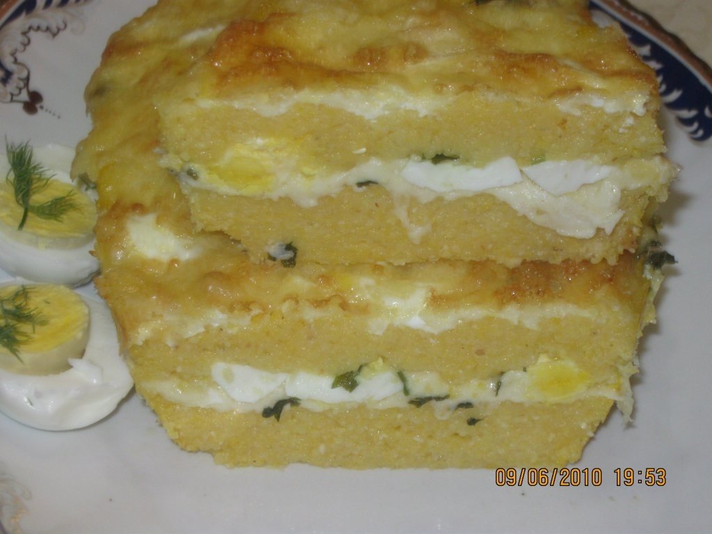 Mamaliguta cu branza de burduf si oua