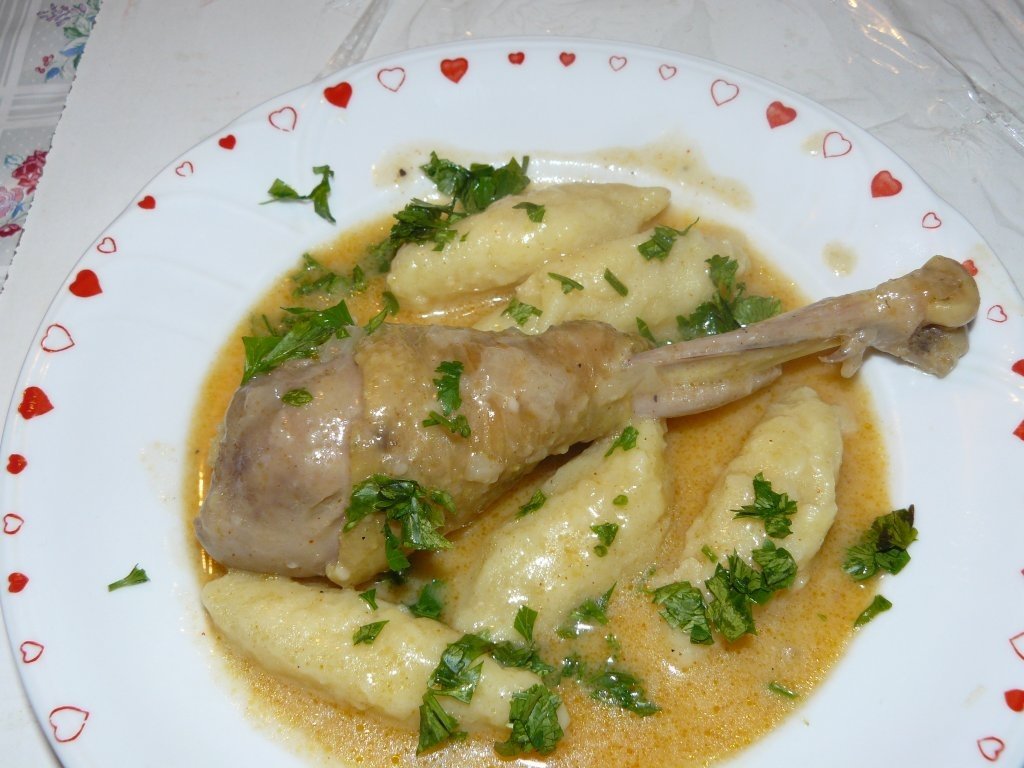 Papricaş de pui ca la omama