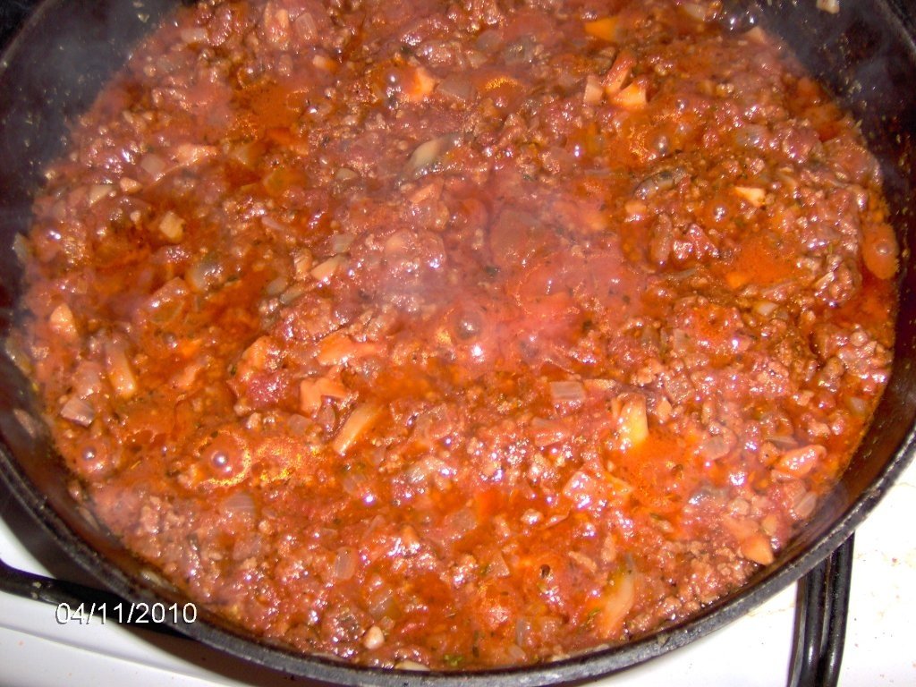 Bolonez cu ciuperci si mamaliguta