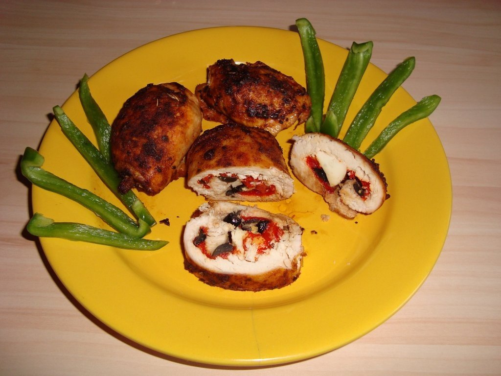 Rulouri din piept de pui