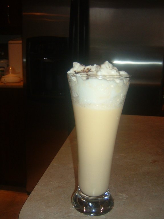 Bauturi calde pentru zile reci. Lapte de pasare (altfel)