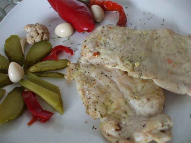 Piept de pui natur la gratar