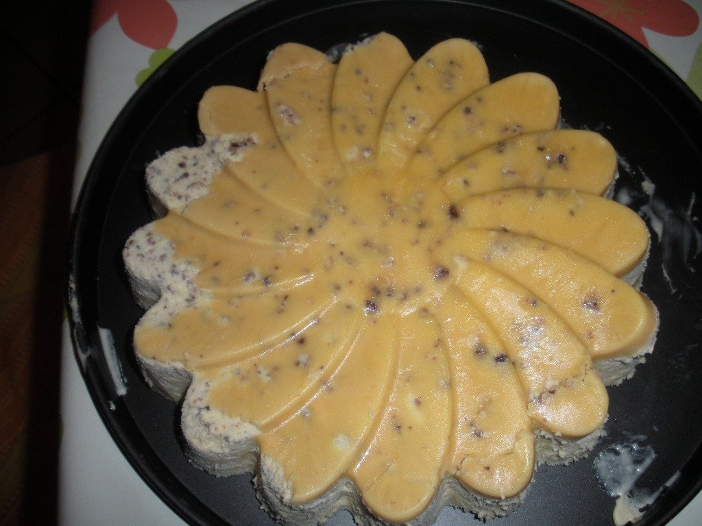 Tort semifreddo cu caramel si crocant