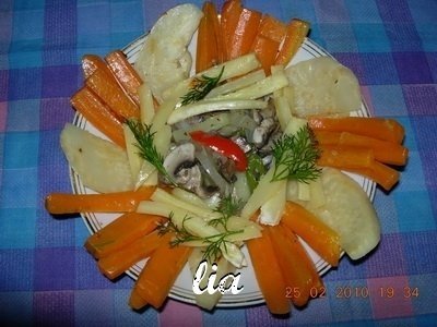 Legume fierte la aburi