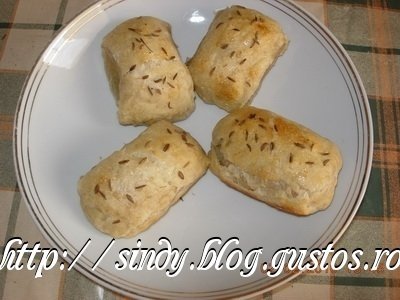 Pernite cu sunca si masline