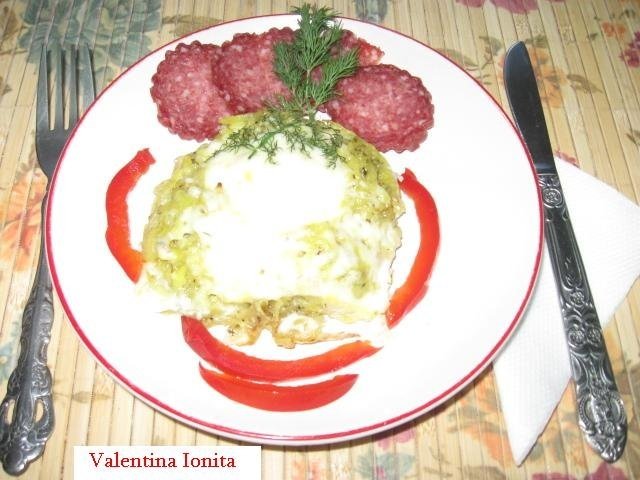 Cuiburi de cartofi cu oua la cuptor