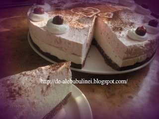 Tort cu piersici si capsuni -2-