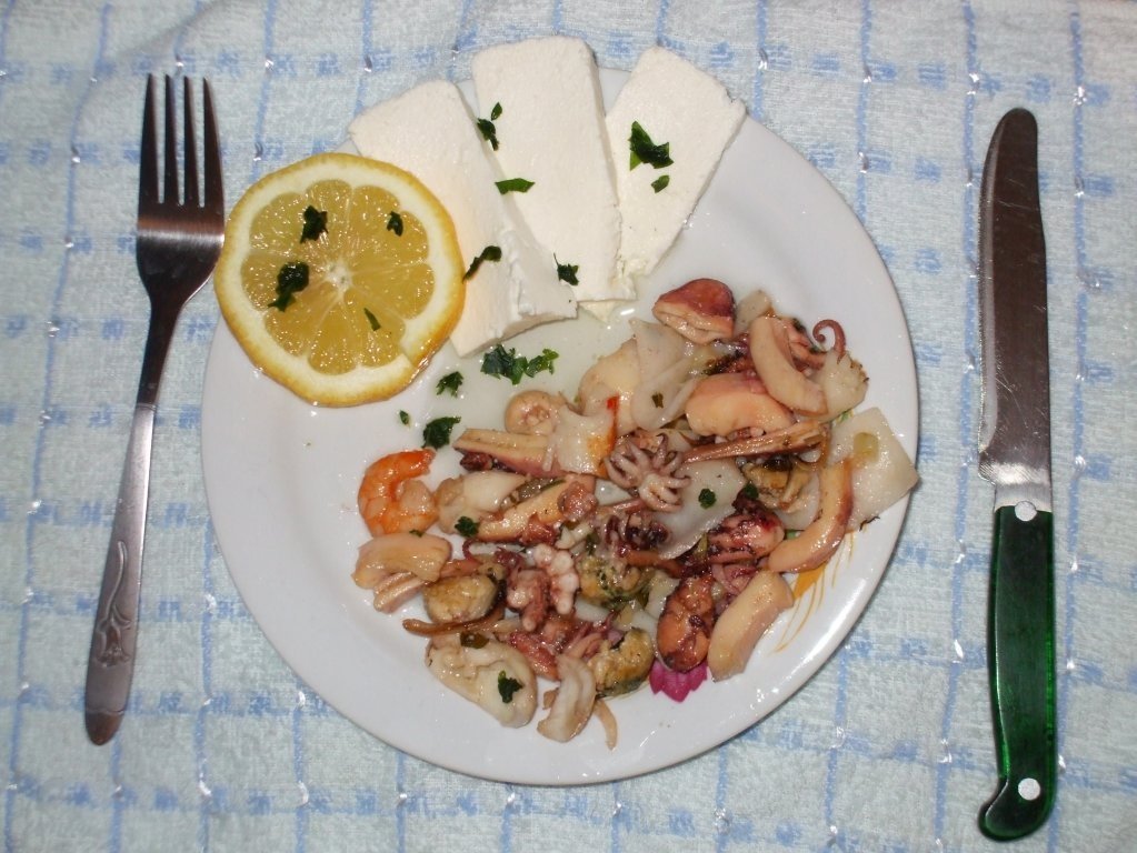 Fructe de mare cu usturoi