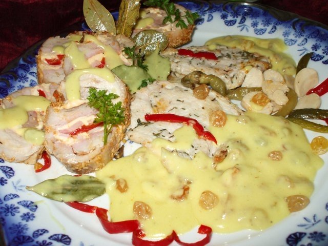 Rulou din piept de curcan la gratar