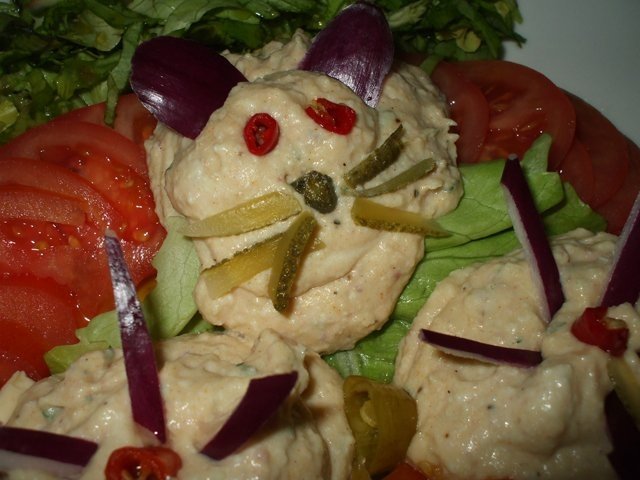 Aperitiv cu sunca si branza feta