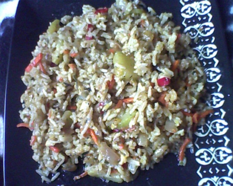 Orez prajit cu legume chinezesti Retete culinare Gustos.ro
