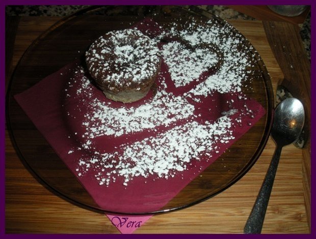 Muffins cu mijloc moale si  ciocolatos