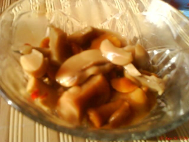 Ciuperci marinate