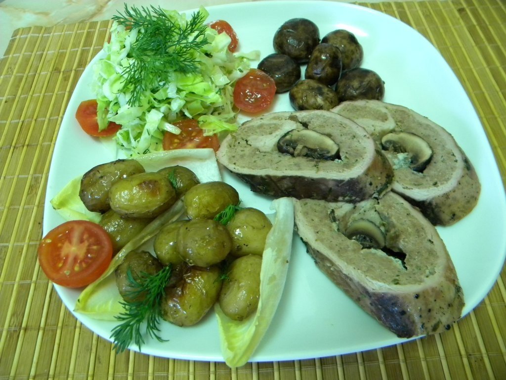 Rulada din muschi de porc