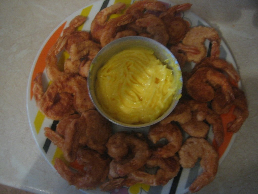 Creveti pane cu sos de maioneza cu usturoi