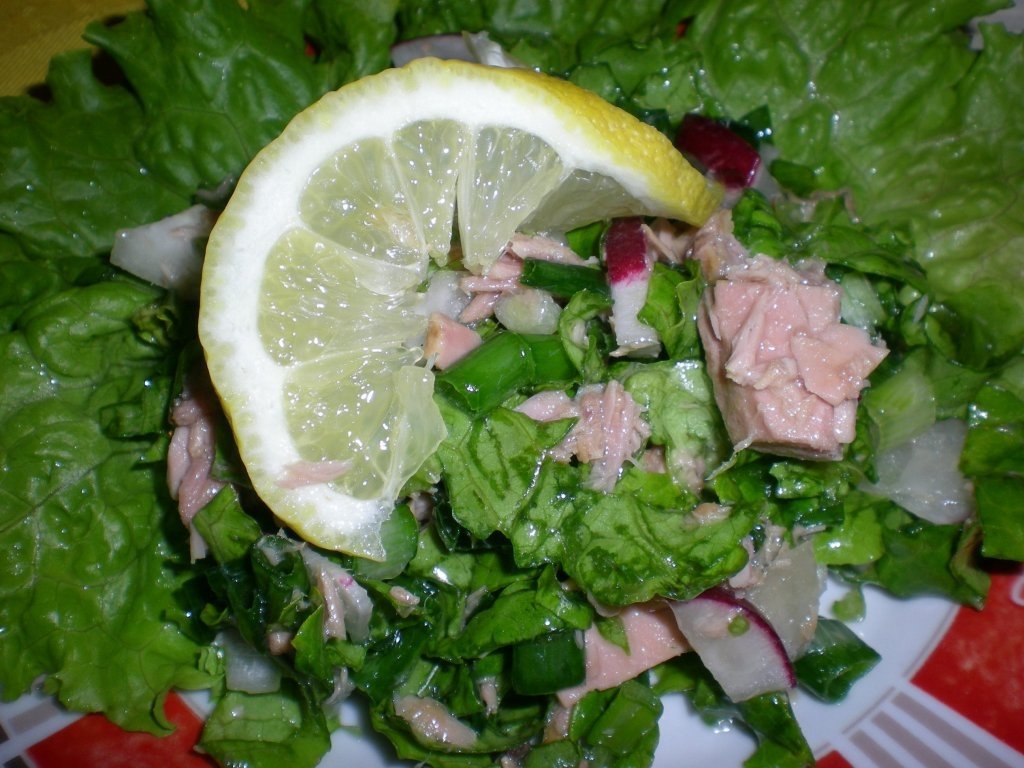 Salata de primavara cu ton