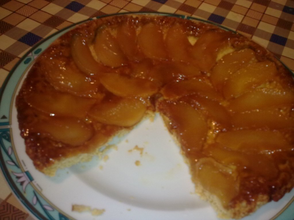 Tarta cu mere caramelizate