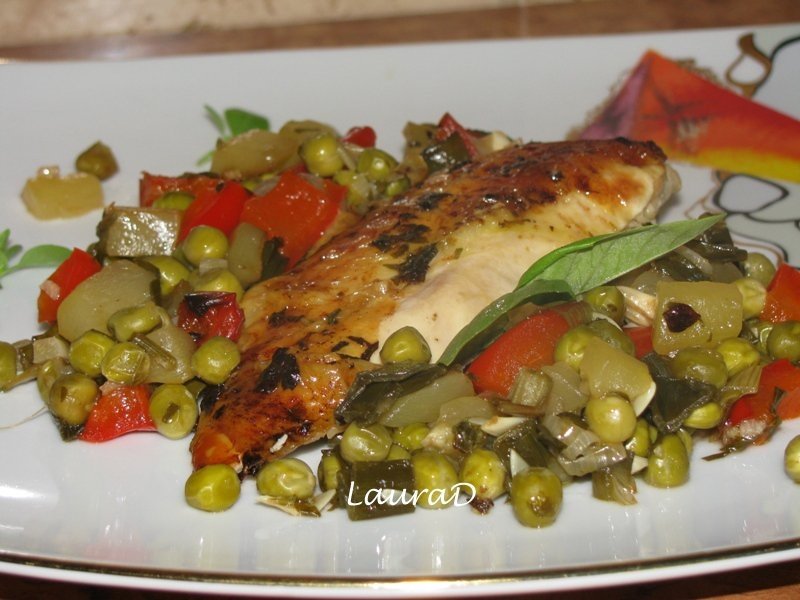 Pui cu legume de vara