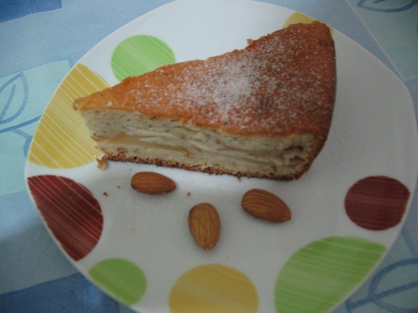 Prajitura cu iaurt si pere