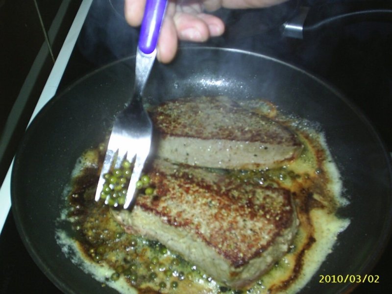 Stek con salsa pimenta(muschi de vita sau porc cu sos de piper negru)