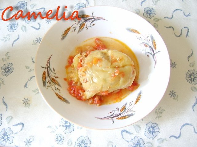 Ardei umpluti cu piept de pui