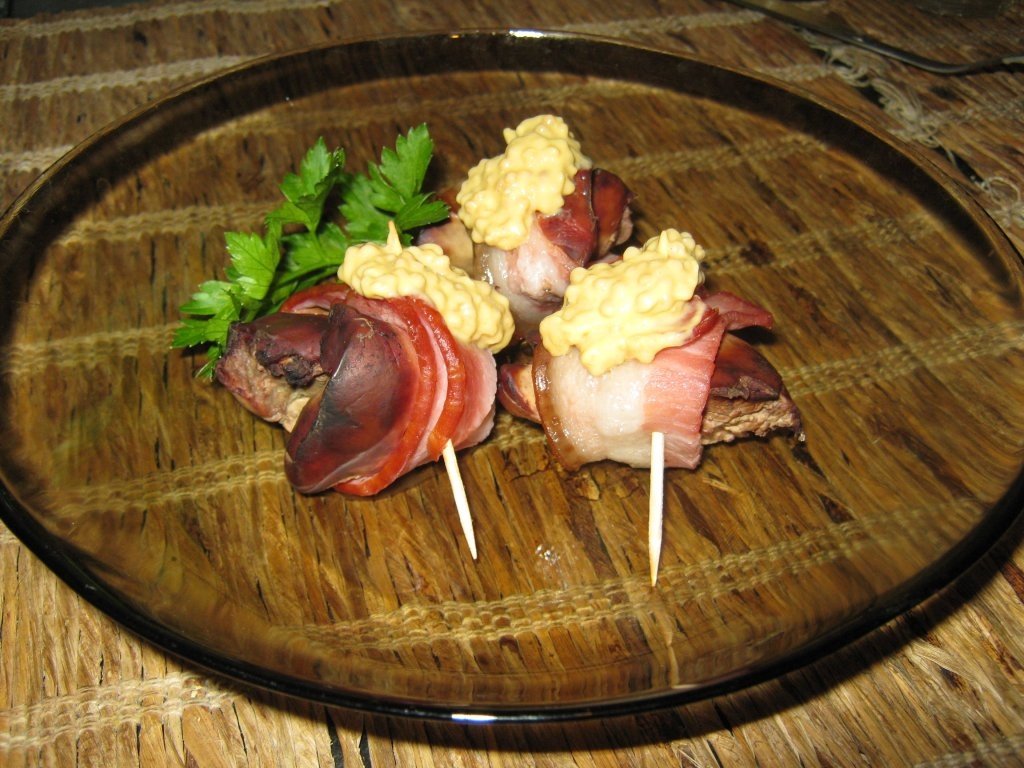 Ficatei cu sunca si sos de mustar