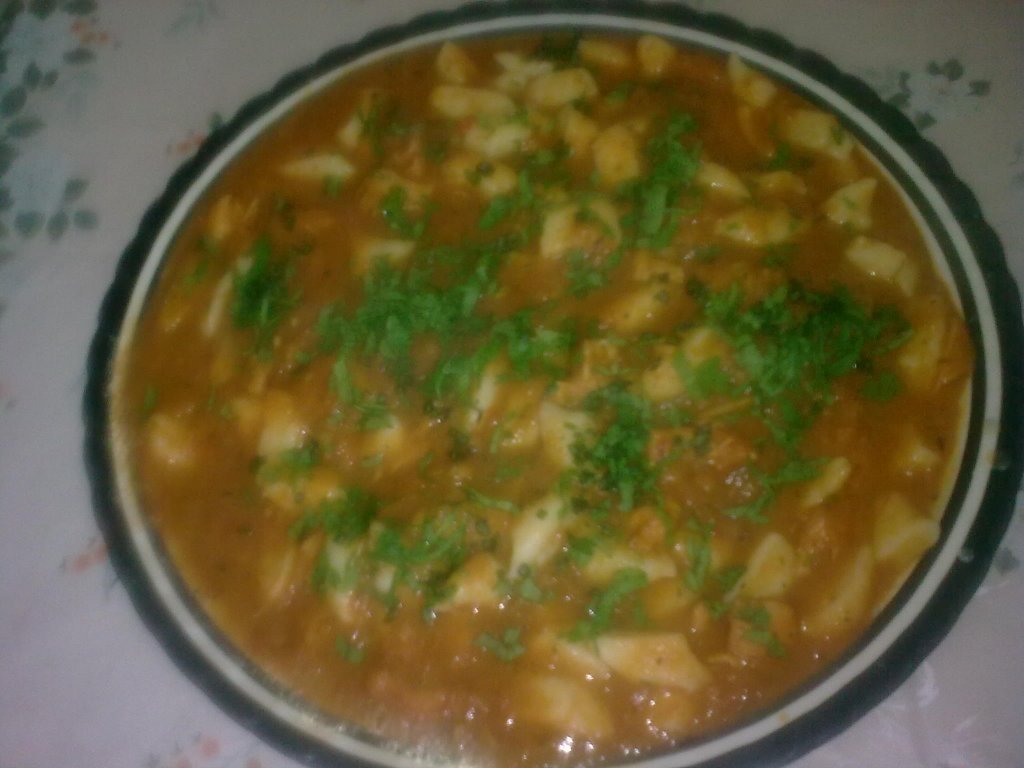 Gnocchi in sos de rosii cu carne de pui