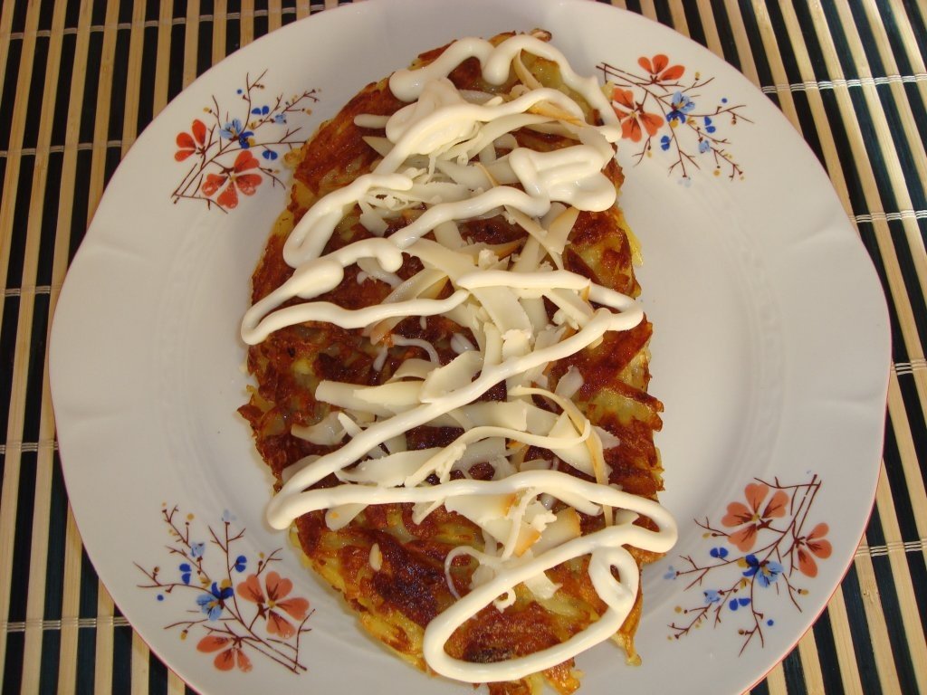 Placinta de cartofi cu cascaval afumat