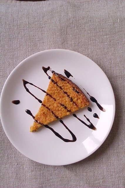 Prăjitură cu morcovi şi cocos