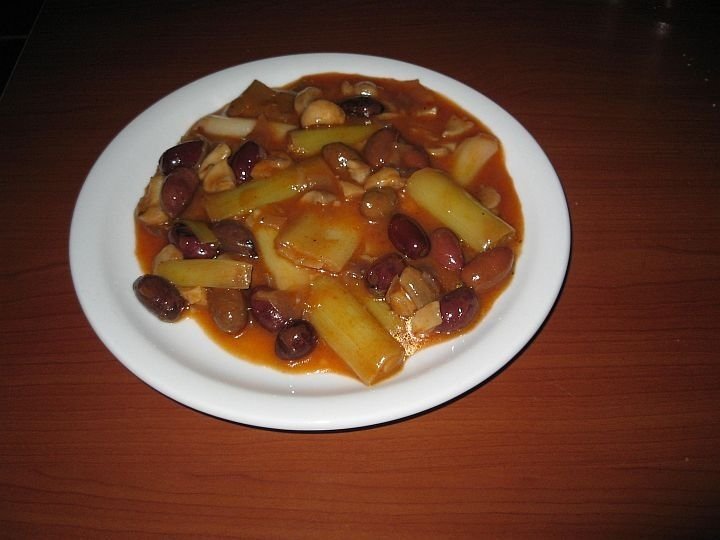 Praz cu măsline şi ciuperci