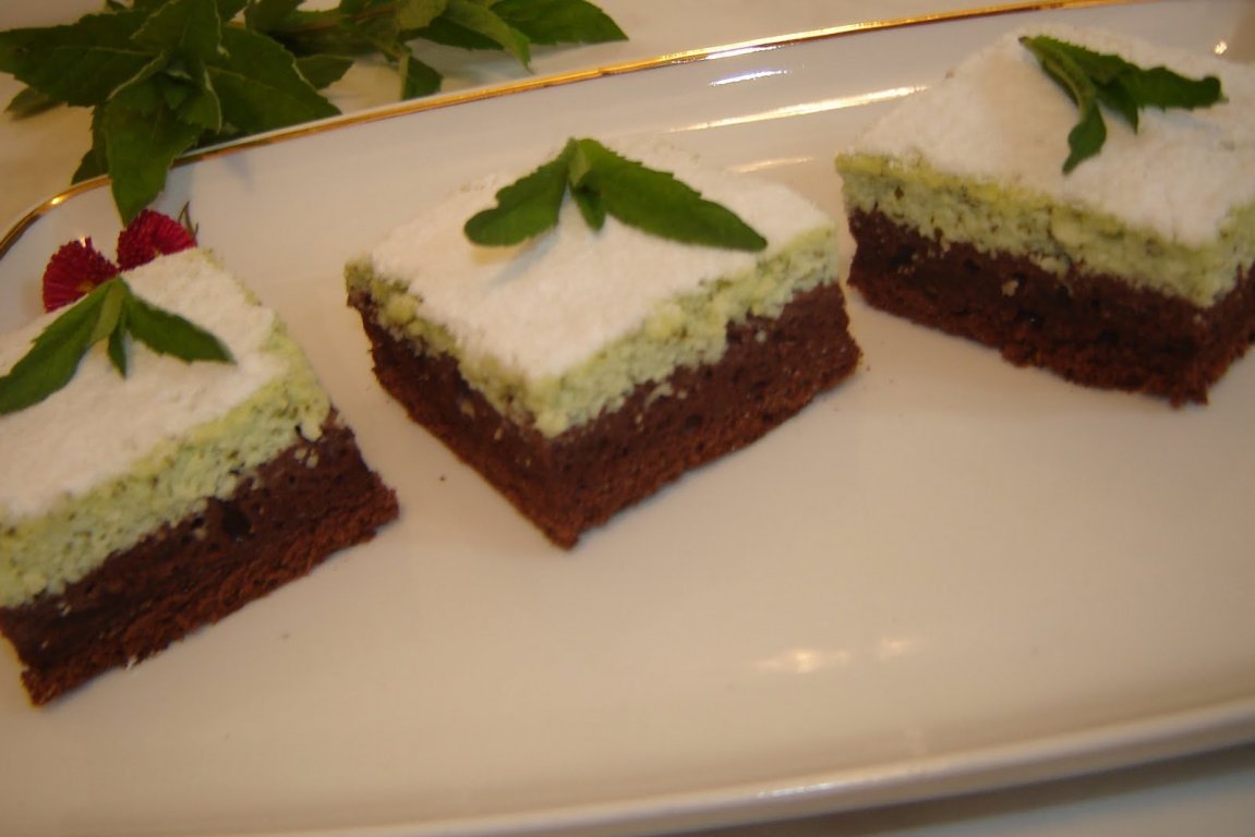 Prajitura cu branza si menta