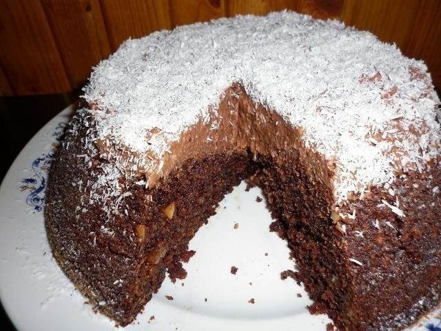 Prajitura cu alune, nuci si cacao