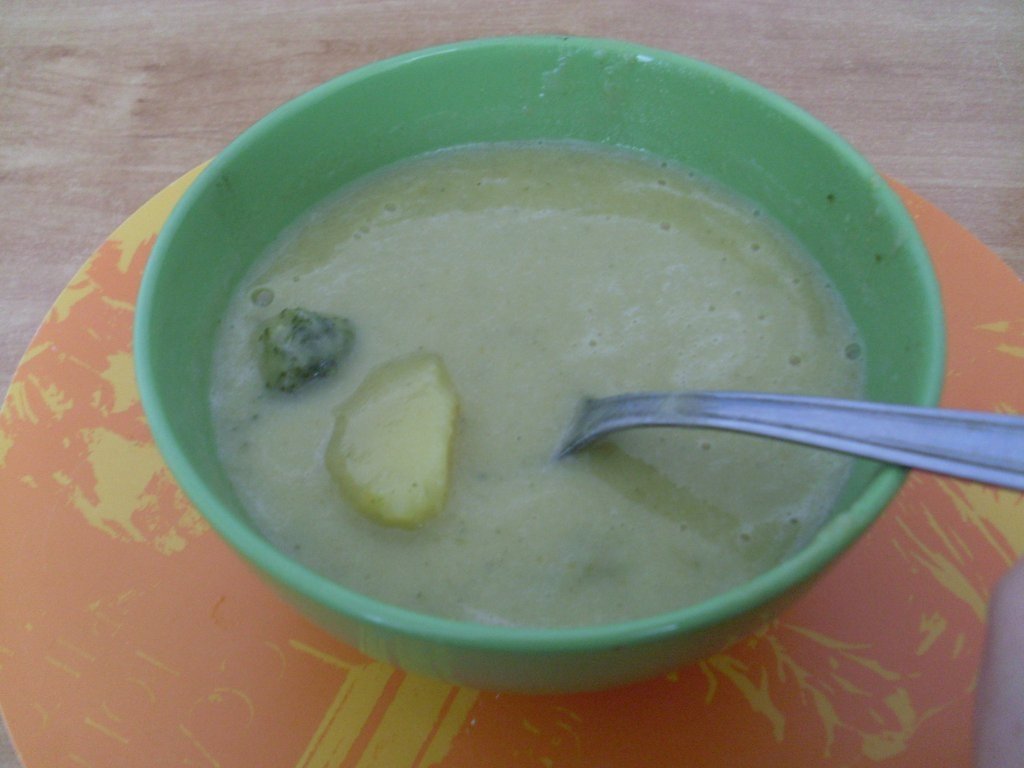 Supă cremă de brocoli