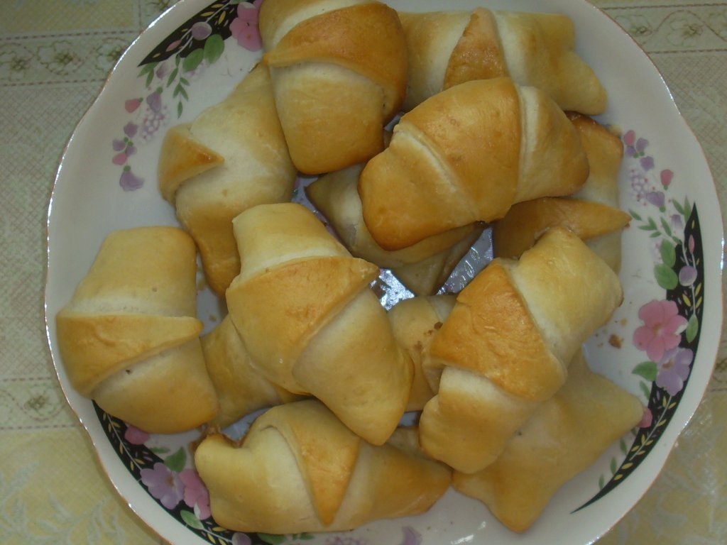 Croissante cu crenvursti