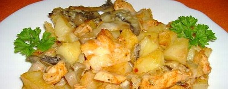 Bettina Besoiu ne ofera: CARTOFI cu PUI, CIUPERCI si CASCAVAL