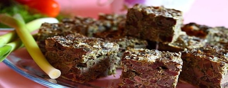 Laura Adamache ne ofera: DROB DE MIEL