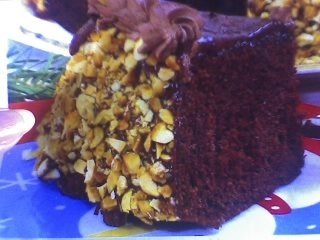 Prajitura cu crema de ciocolata si alune