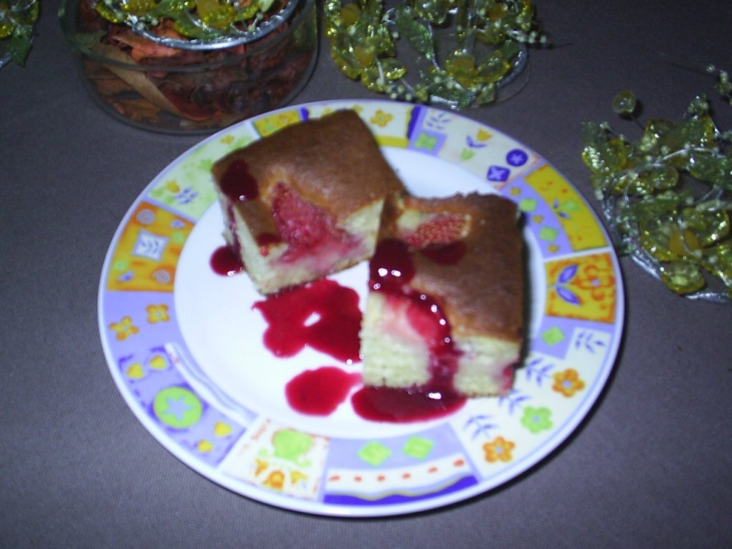 Prajitura cu capsuni