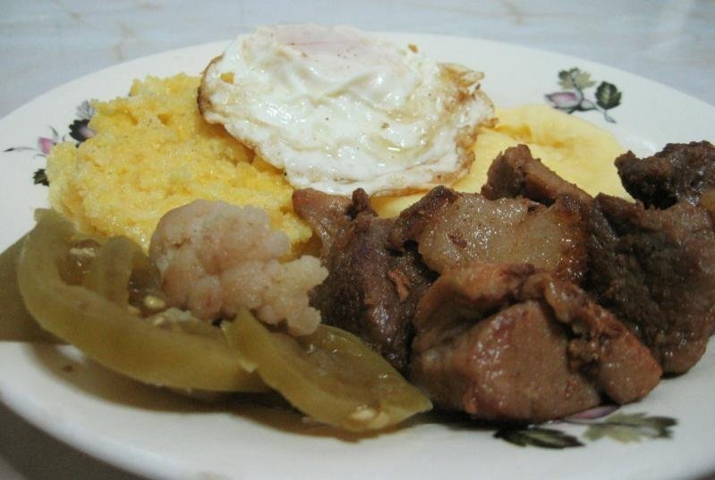 Tochitura moldoveneasca