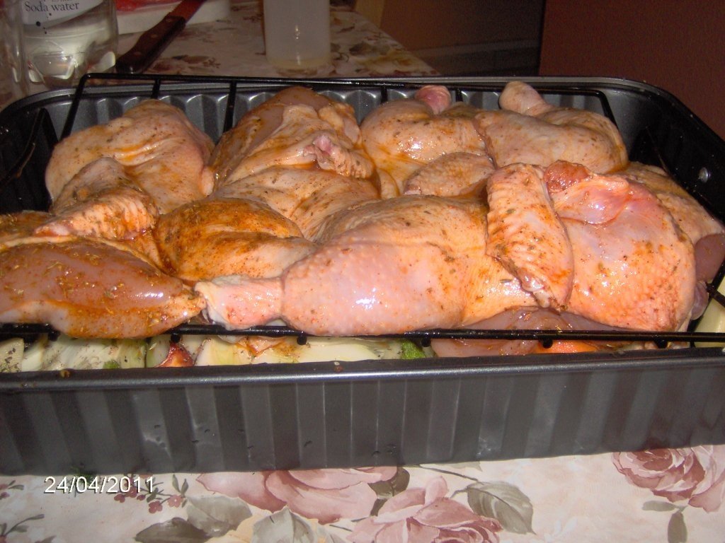 Pui cu legume la cuptor