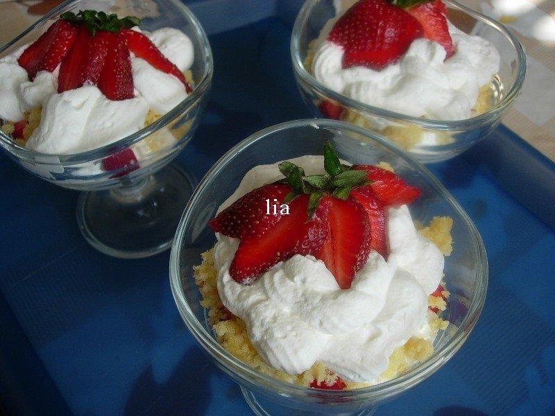 Desert rapid, cu capsune