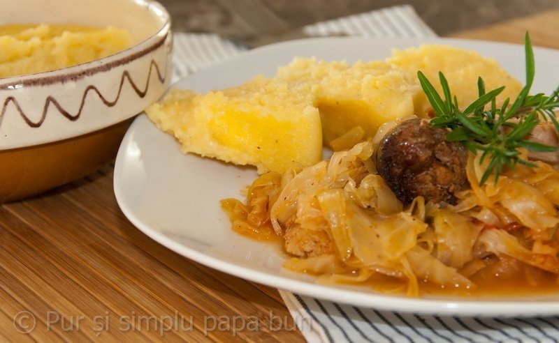 Piept de curcan pe varză