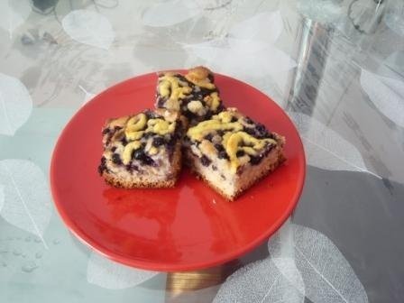 Prajitura cu afine si urda