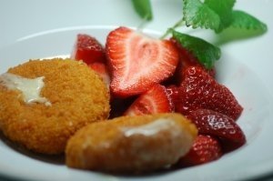 Cascaval pane cu capsuni