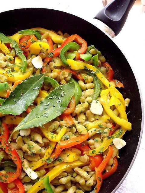 Sote aromat de fasole cu ardei