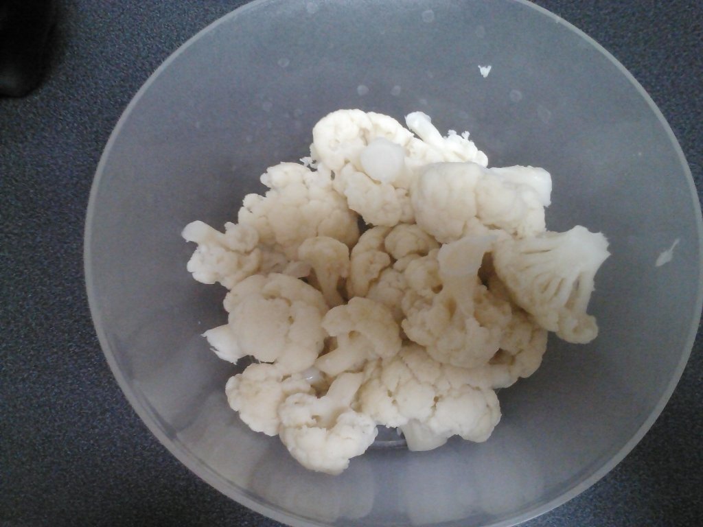 Salata de conopida cu maioneza