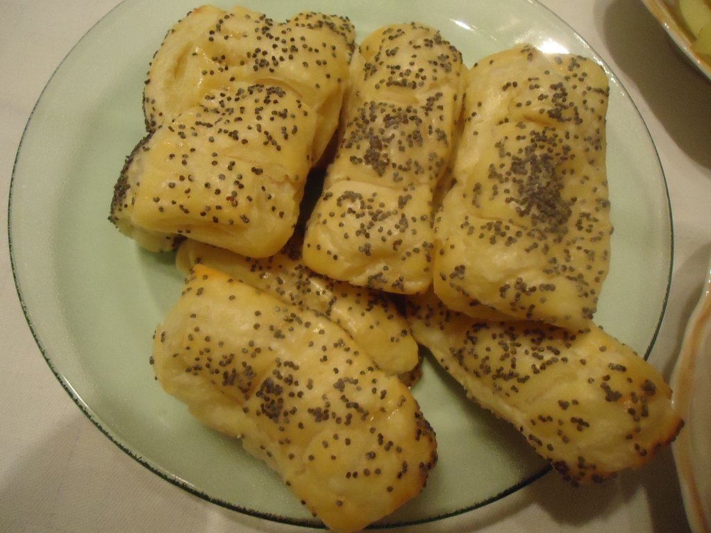 Pateuri cu branza de oi