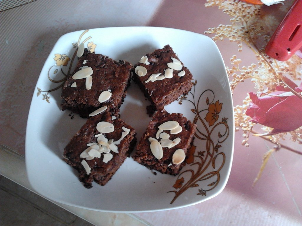 Prajitura de post cu gem de visine