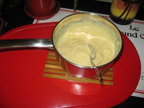 Crema de Vanilie cu Frisca