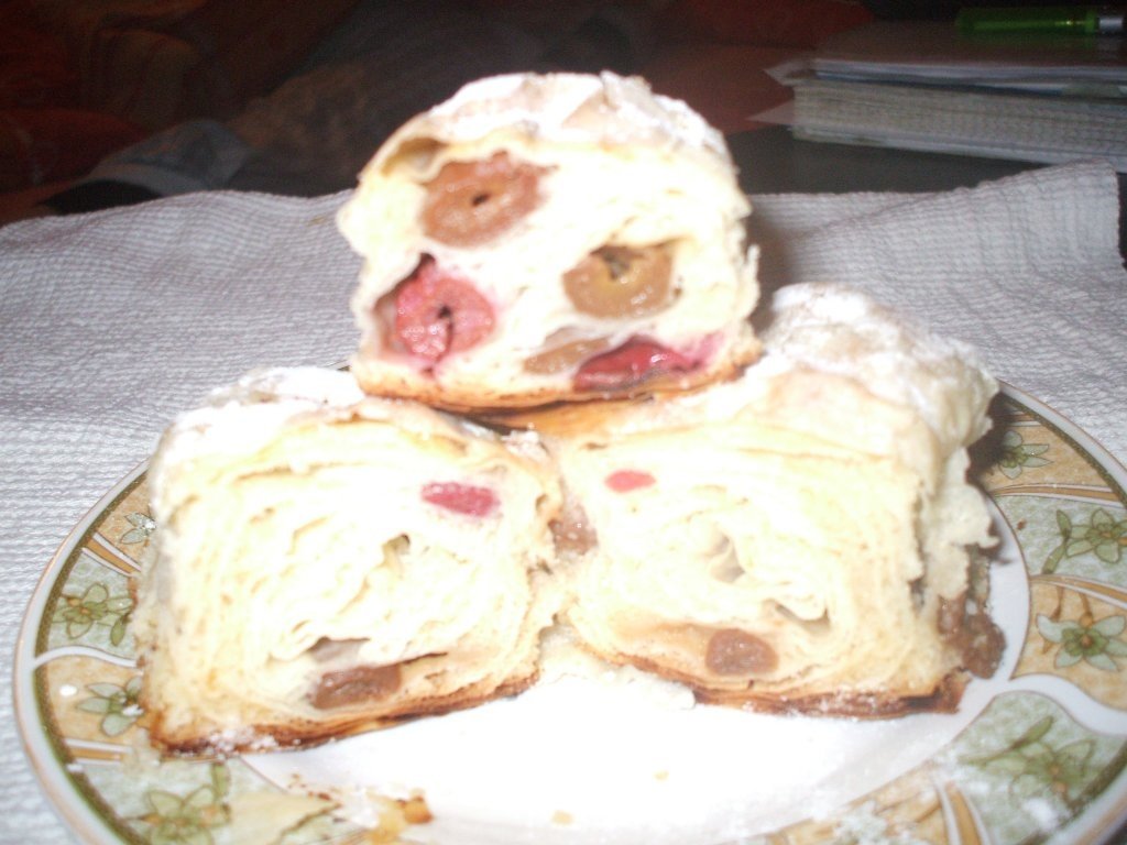 Strudel usor si gustos
